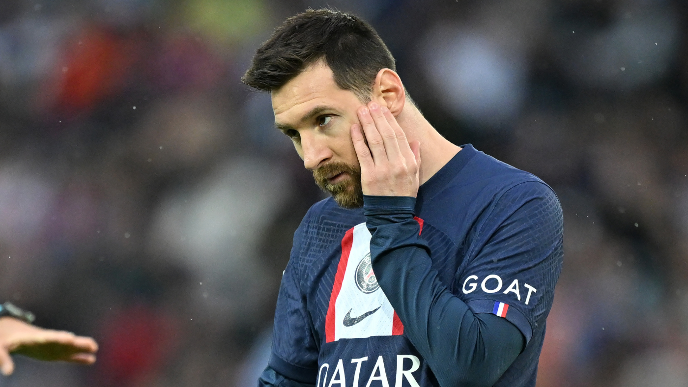 Lionel Messi's mixed reception on PSG's return overshadows Paris Saint-Germain's routine win against Ajaccio