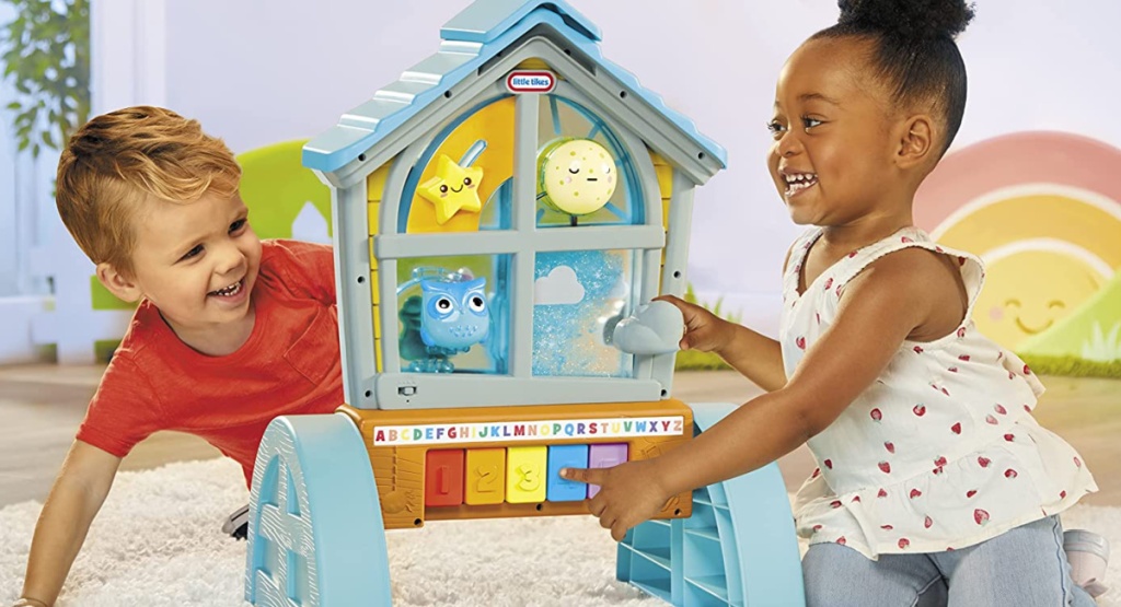 Kids playing with the Little Tikes Learn & Play Look & Learn Window
