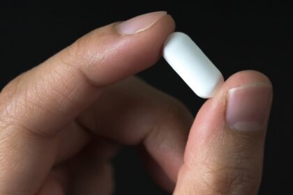 Cheap diabetes drug lowers risk of long-term COVID, study finds: ScienceAlert