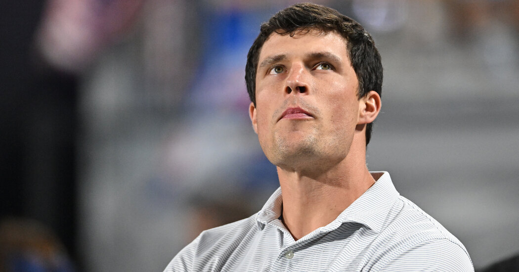 Luke Kuechly walked away from the NFL at its peak.  He... still