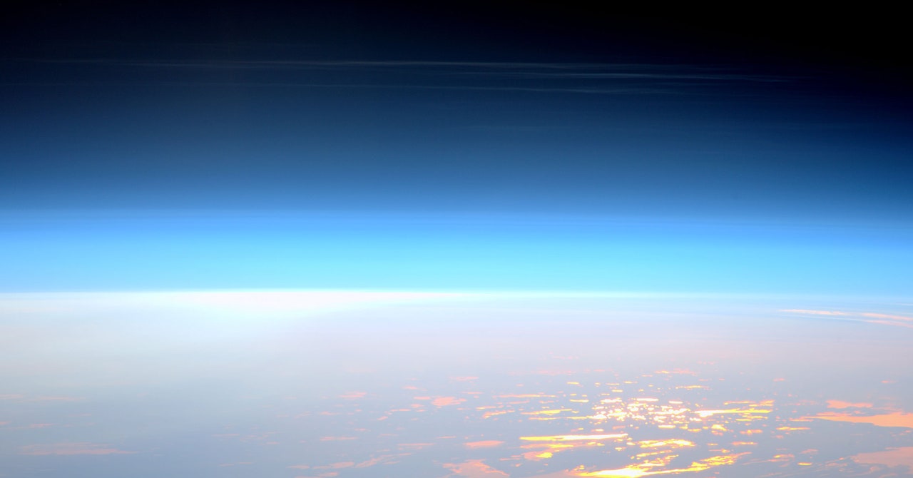 The upper atmosphere is cooling, giving rise to new climate problems