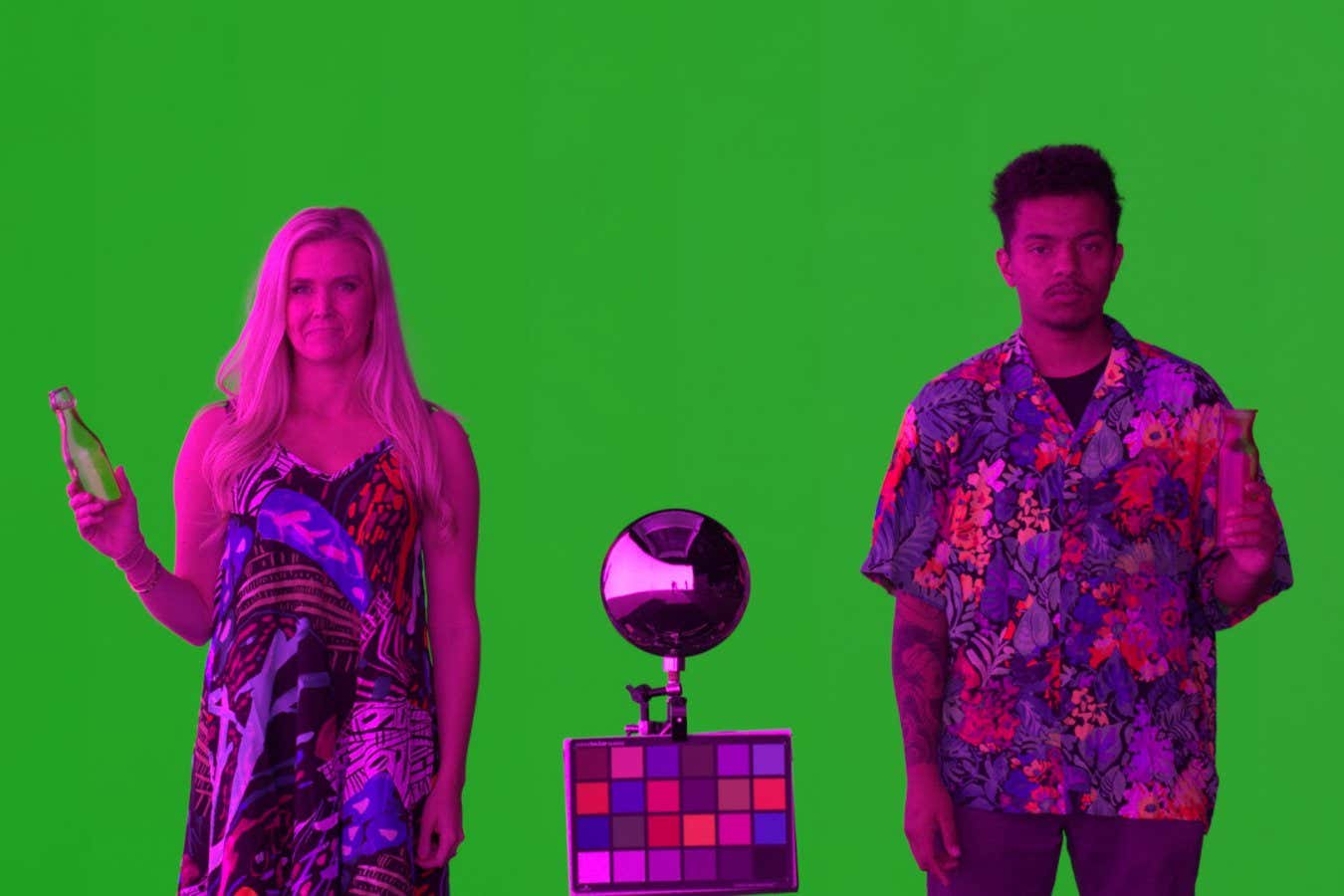 Netflix invents new filming method for green screen with magenta light