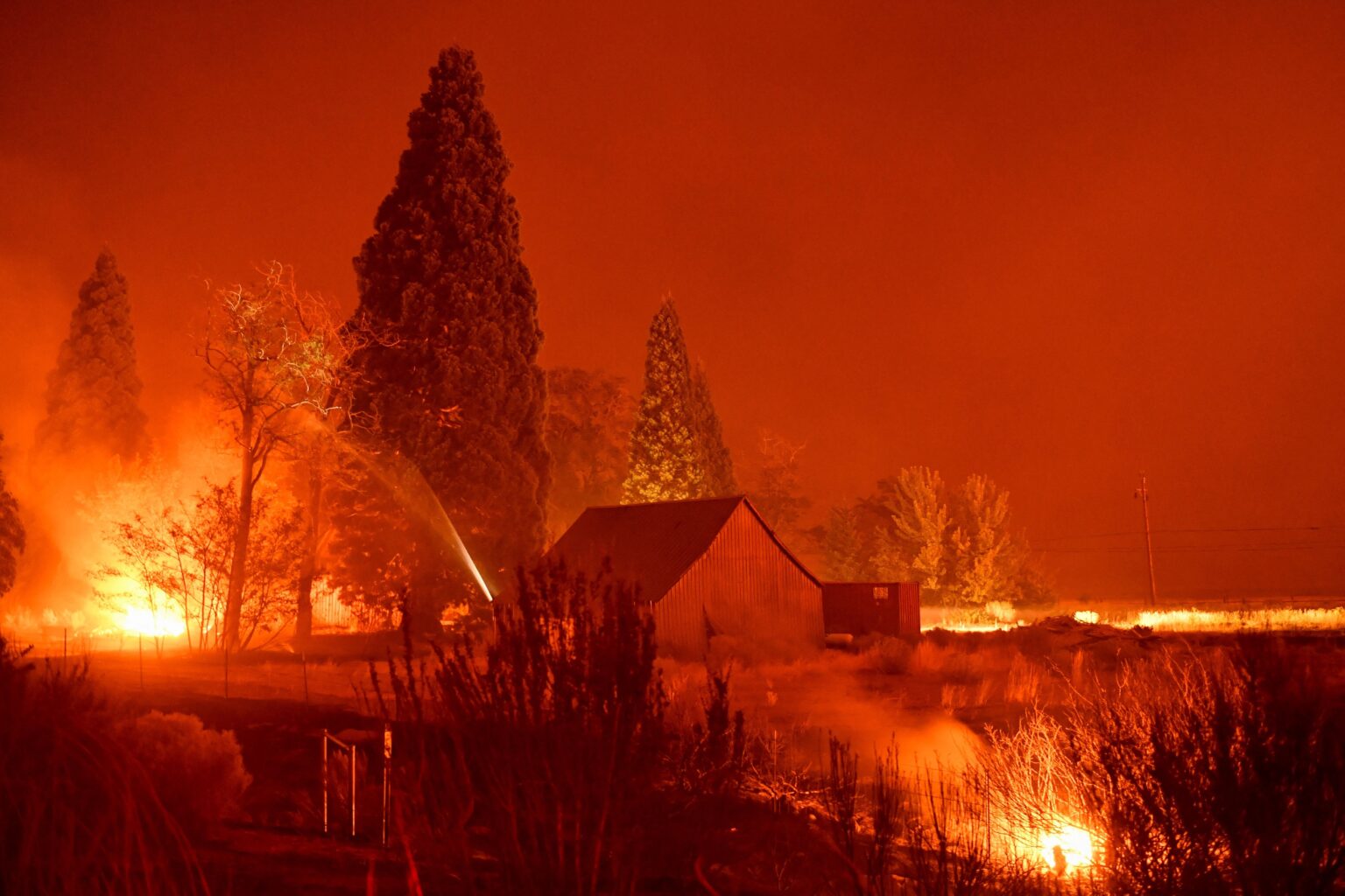 US wildfires threaten more people than ever