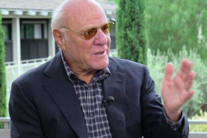 Barry Diller says studios should cut Netflix from strike talks