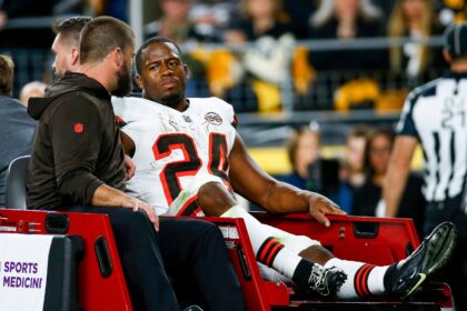 Jackson: Replacing Nick Chubb won’t be easy, but the Browns ‘have to keep pushing’