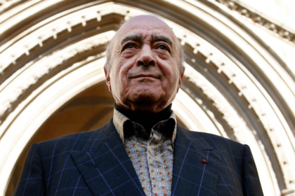 Mohamed Al Fayed, Father of Princess Diana's Partner Dodi, Dead at 94