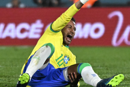 Neymar injury: Brazil star suffered torn ACL and meniscus in World Cup qualifying loss to Uruguay