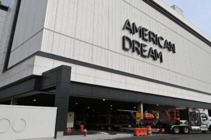 American Dream mall evacuated on Black Friday over bomb threat