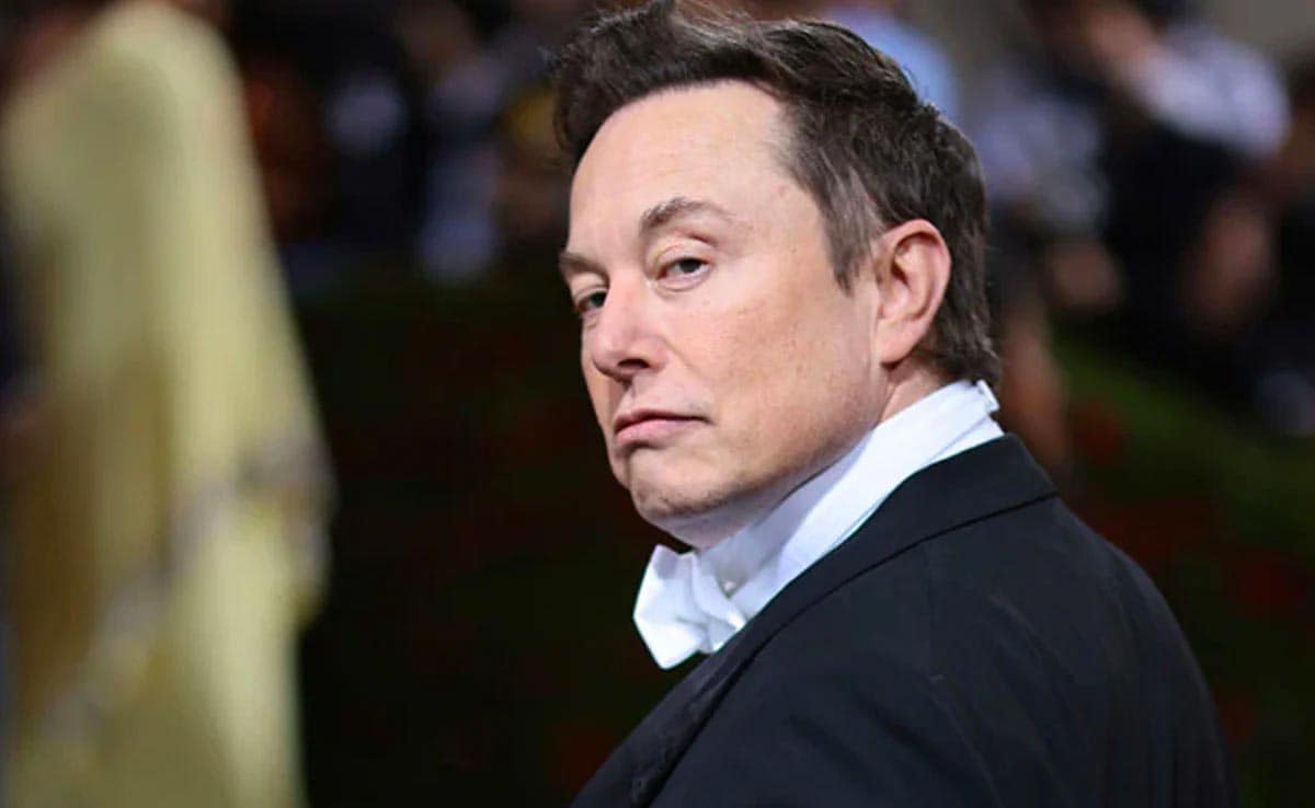 Elon Musk Denies Report Of Potential Starlink IPO Next Year