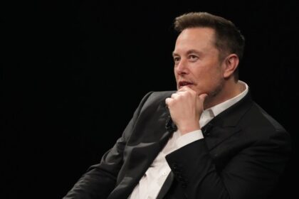 Musk says X subscribers will get early access to xAI's chatbot, Grok