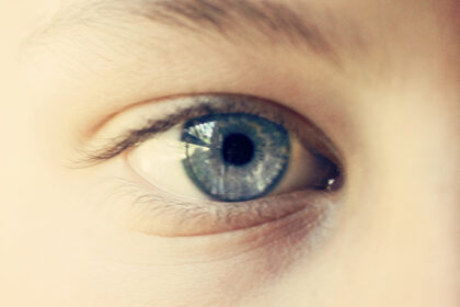 A Hidden Pattern in Children's Eyes Can Reveal if They Have Autism : ScienceAlert