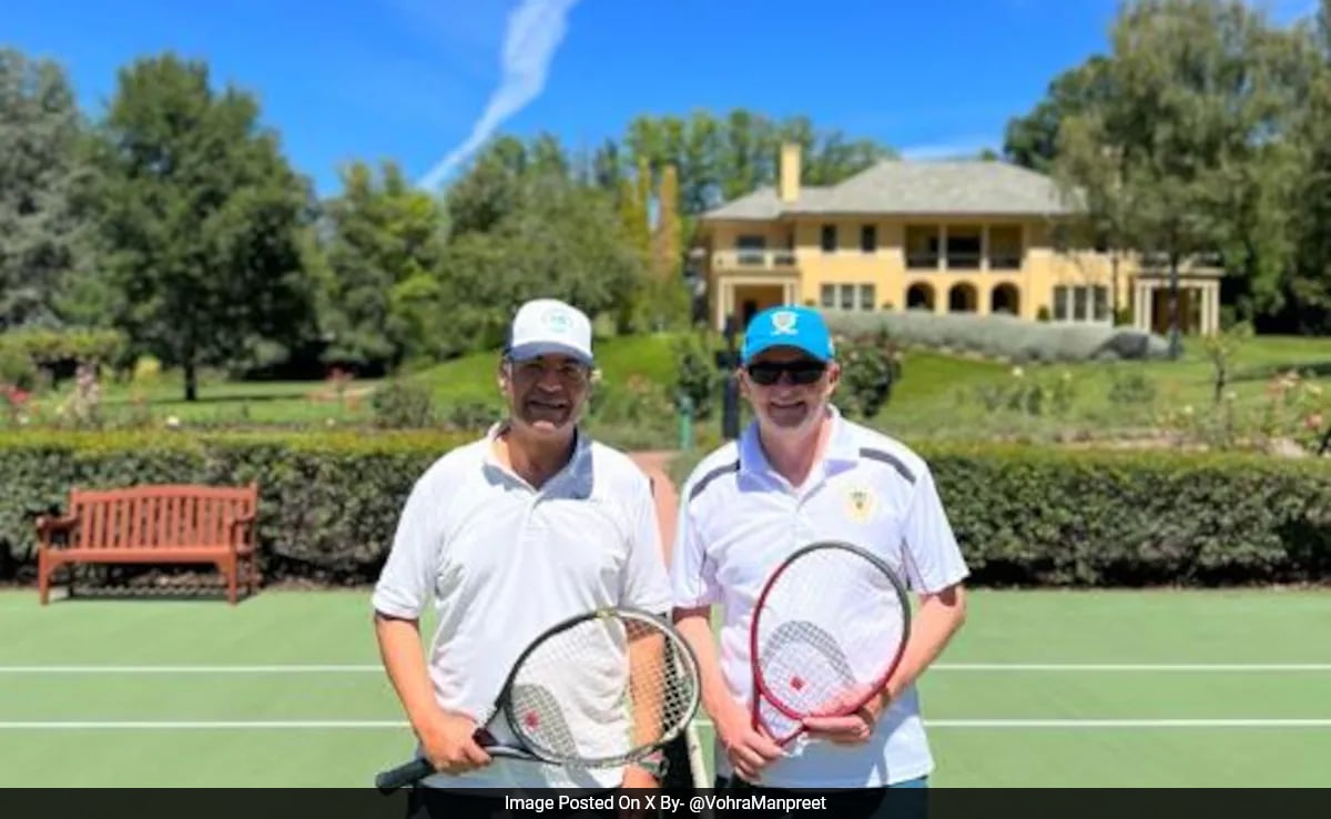 India Australia On His Last Day In Canberra Indian High Commissioner Manpreet Vohra Plays Tennis With Australian Prime Minister Anthony Albanese