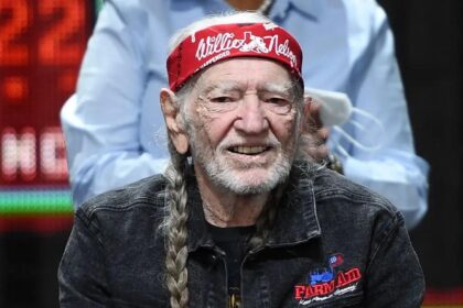 Willie Nelson, 90, Fears Retirement Would Lead to His Death: Report