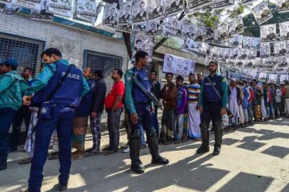 Main Bangladesh Opposition Party Boycotts Election, Poll Body Chief Reacts
