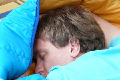 Scientists discover neurons help flush waste out of brain during sleep