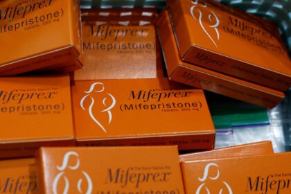 CVS, Walgreens to start selling abortion pill mifepristone this month 