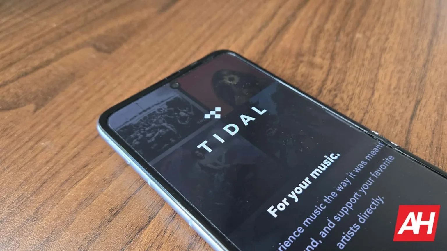 Featured image for Tidal introduces universal links