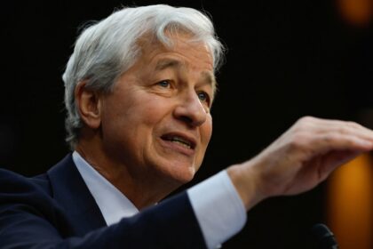 JPMorgan in U.S-Russia sanctions war after overseas court orders $440M seized from bank